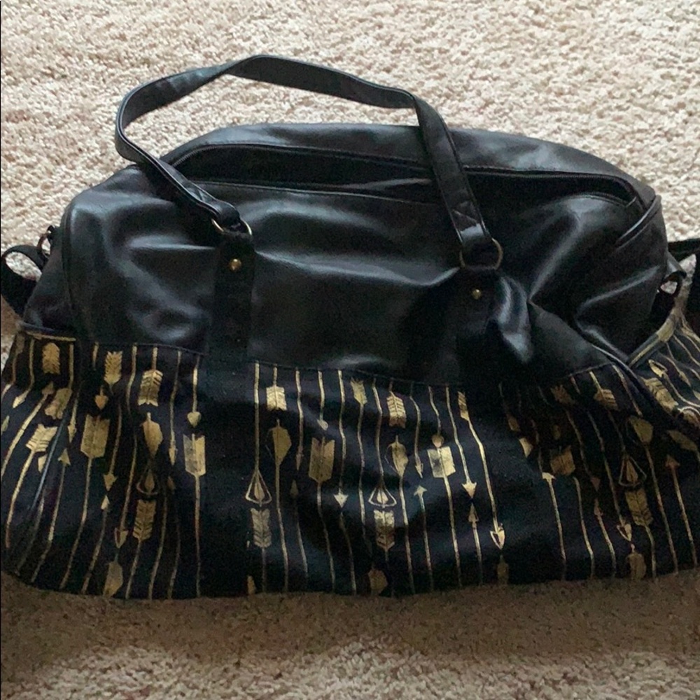 Tote/ carry on/ gym
